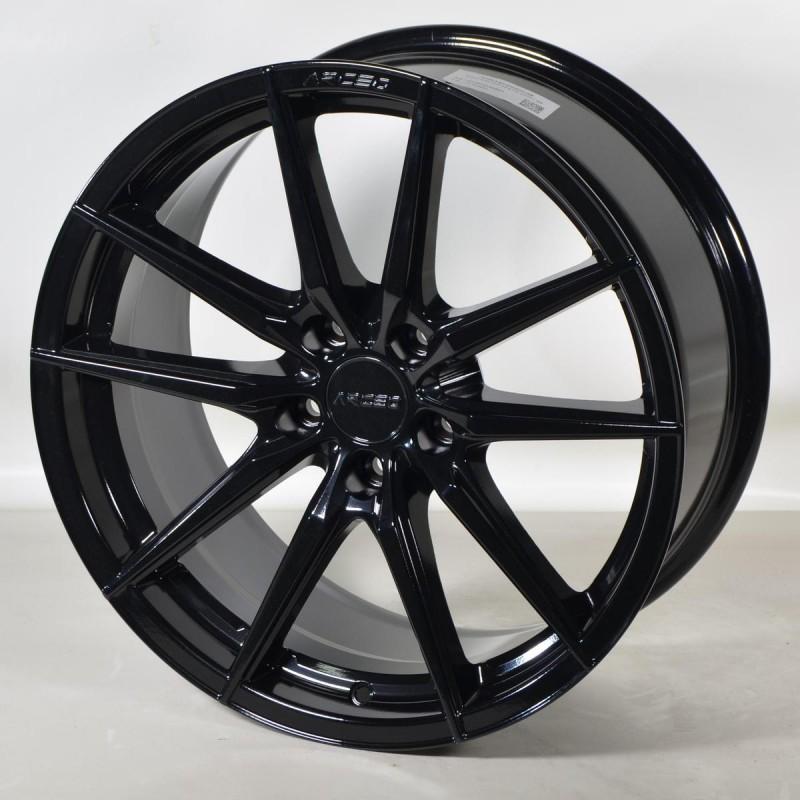 MONACO 8X18 5X105 ET35 73,1 BLACK