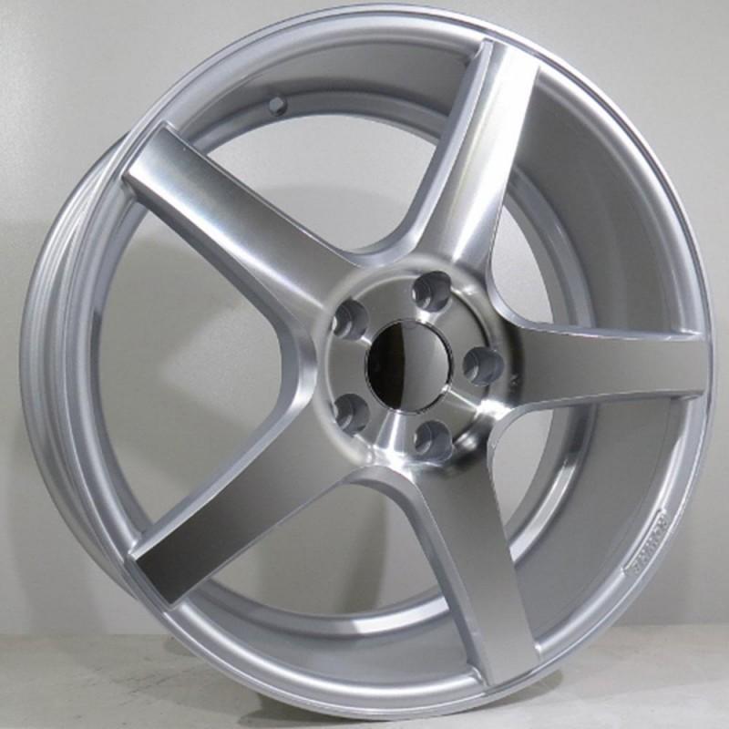 VUELTA 8.5X19 5X112 ET33 66.45 SILVER POLISHED