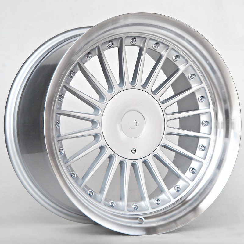 Llanta st wheels steel 9x17 5x120 et15 74.10 silver/lip machined + chrome rivets